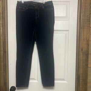 Maurices Women's Dark Blue Skinny Jeans💥